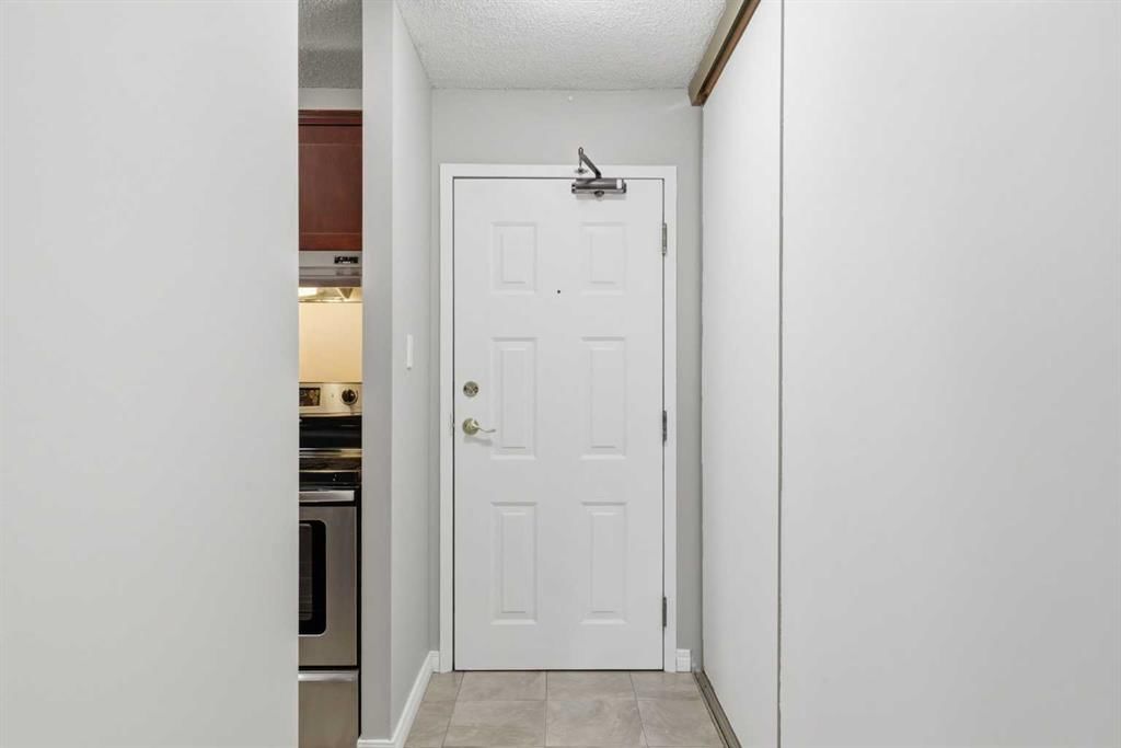 1513, 924 14 Avenue SW, Calgary — photo 4 of 42
