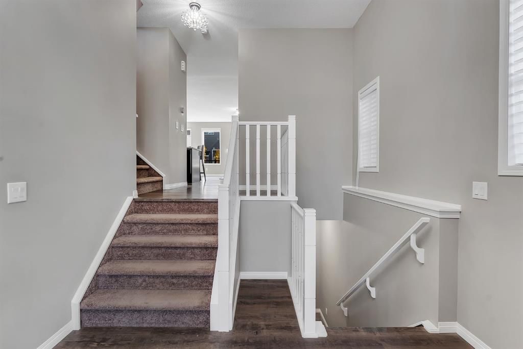 32 Carrington Manor NW, Calgary — photo 4 of 50