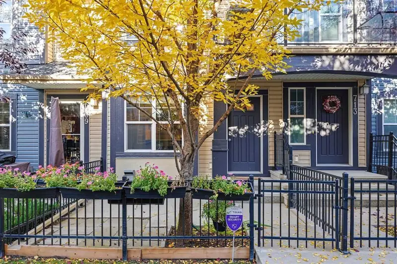 711 Mckenzie Towne Square SE, Calgary — main listing photo