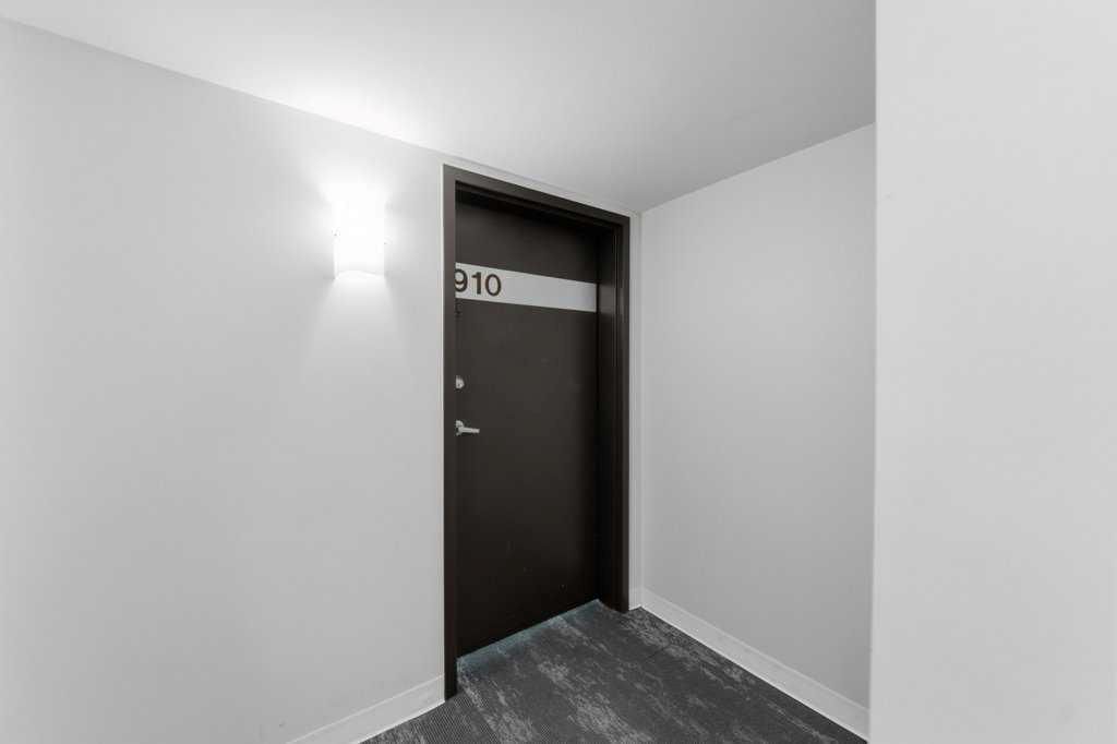 910, 188 15 Avenue SW, Calgary — photo 5 of 50