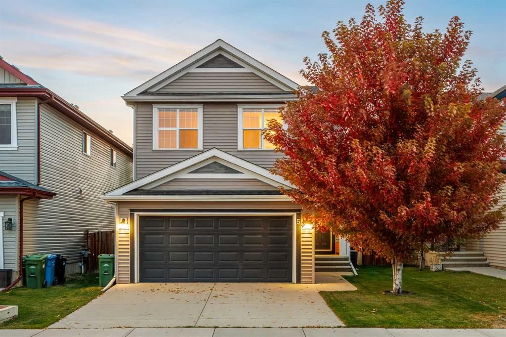 5 Copperpond Link SE, Calgary — photo 2 of 47