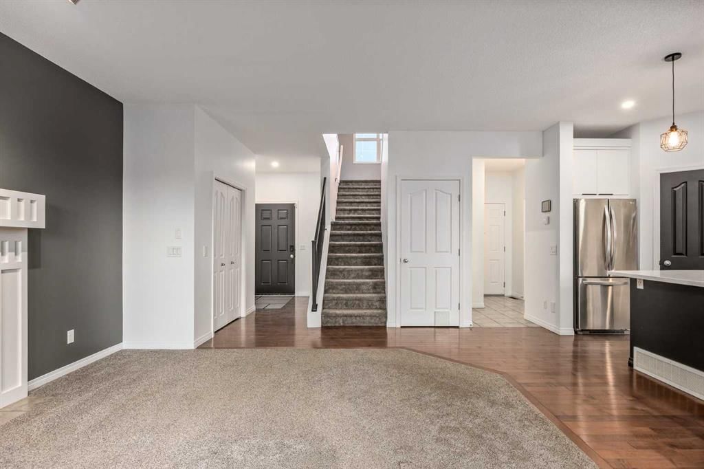 5 Copperpond Link SE, Calgary — photo 5 of 47