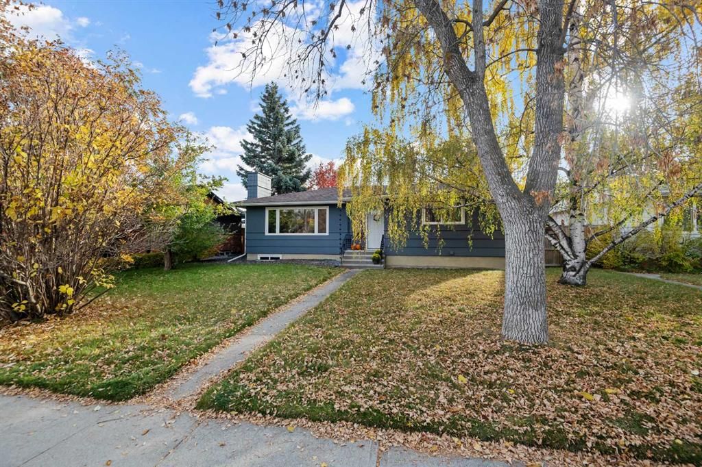 4207 5 Avenue SW, Calgary — photo 3 of 40