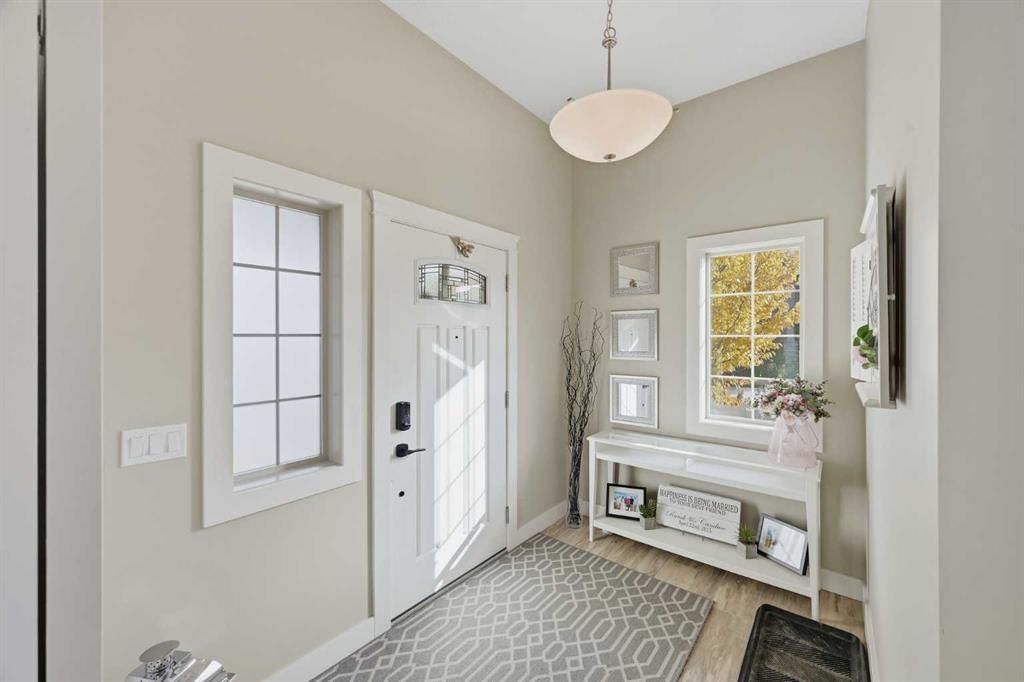 3 Cooperstown Row SW, Airdrie — photo 4 of 40