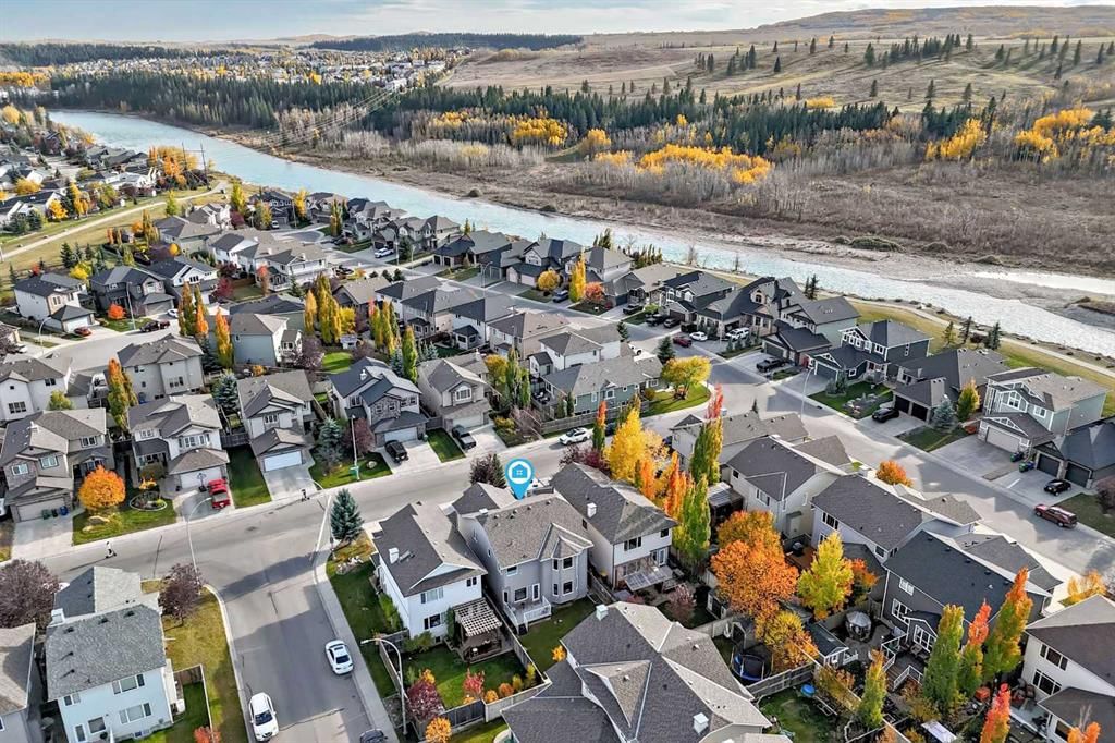 18 West Pointe Way, Cochrane — photo 3 of 50
