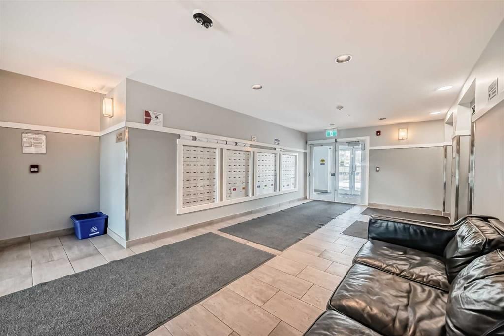 215, 20 Seton Park SE, Calgary — photo 5 of 33