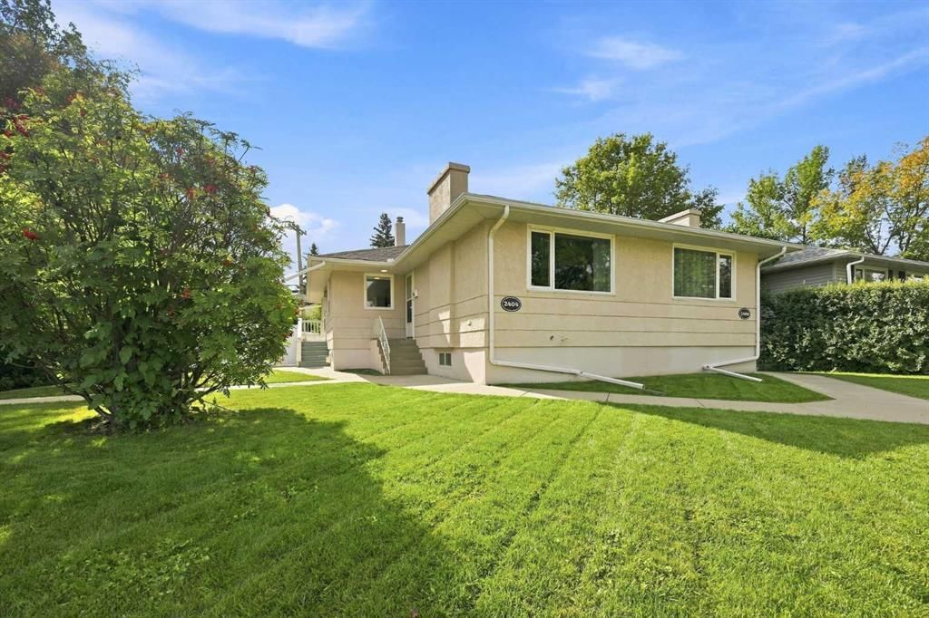 2404 & 2406 Richmond Road SW, Calgary — photo 3 of 38