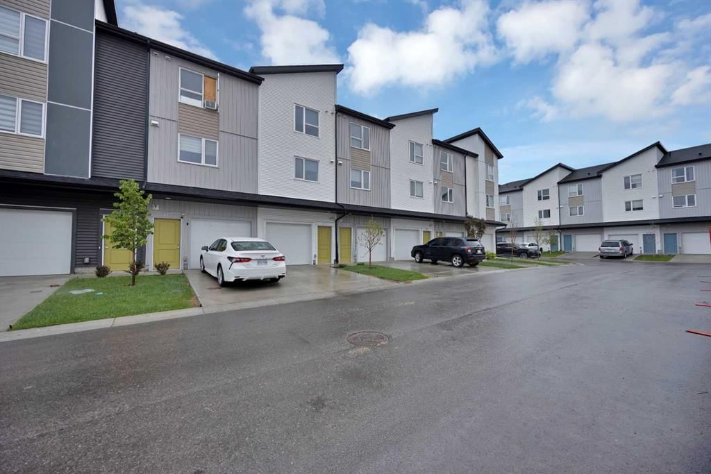 411, 301 Redstone Boulevard NE, Calgary — photo 3 of 48