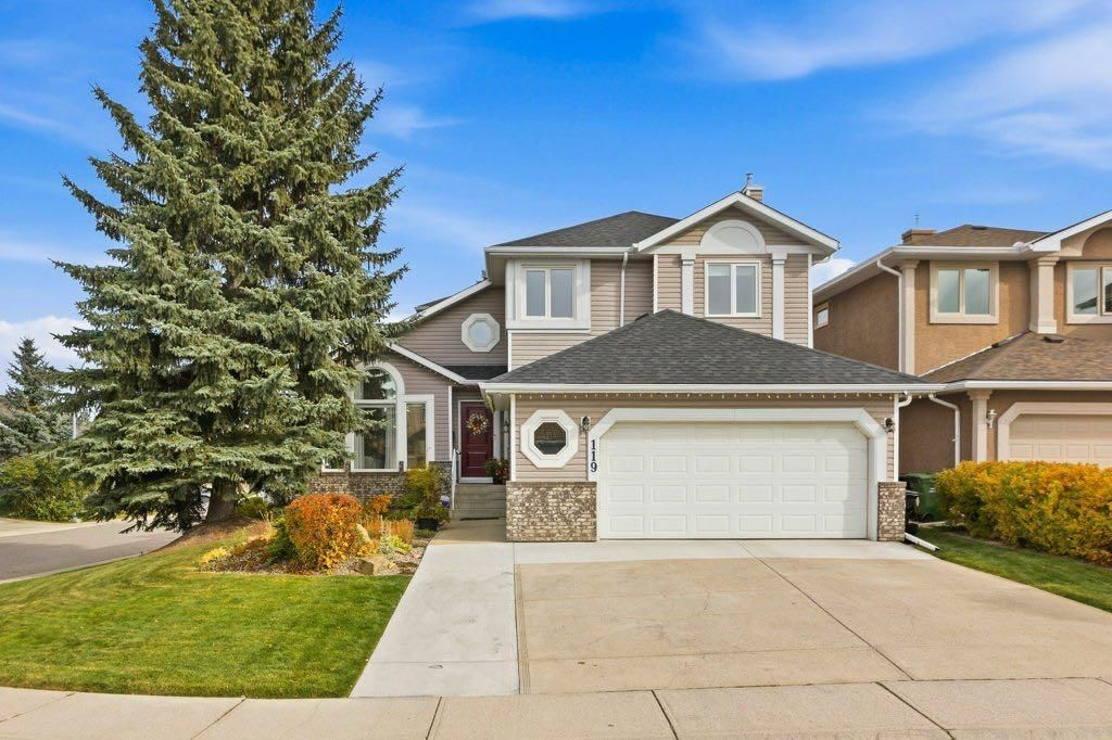 119 Woodpark Circle SW, Calgary — main listing photo