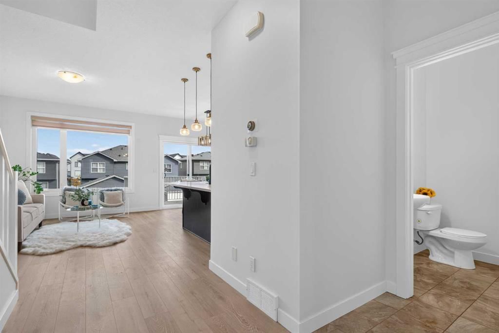 39 Evanscrest Way NW, Calgary — photo 4 of 49