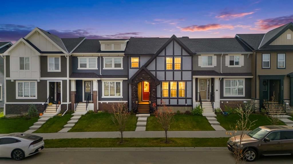 245 Waterford Boulevard, Chestermere — photo 2 of 40