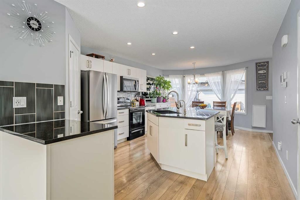 191 Cranford Crescent SE, Calgary — photo 4 of 39