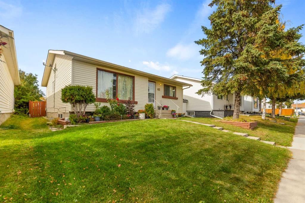 63 Faldale Close NE, Calgary — photo 3 of 35
