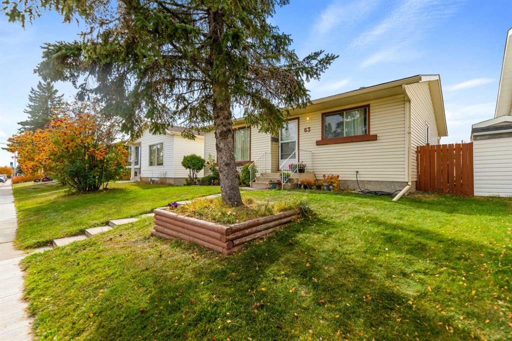 63 Faldale Close NE, Calgary — photo 4 of 35