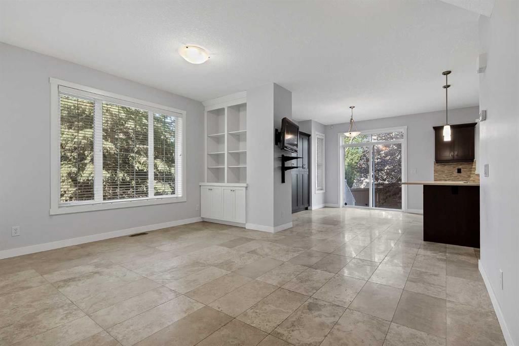 37 Cranleigh Heath SE, Calgary — photo 3 of 39