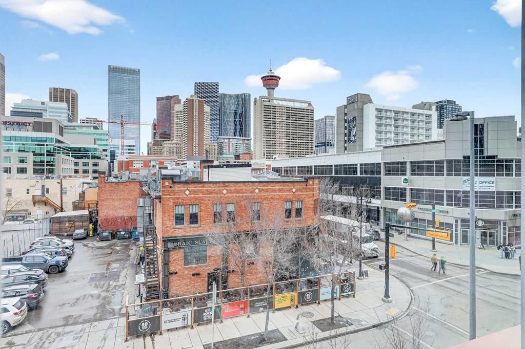 302, 215 13 Avenue SW, Calgary — photo 2 of 31