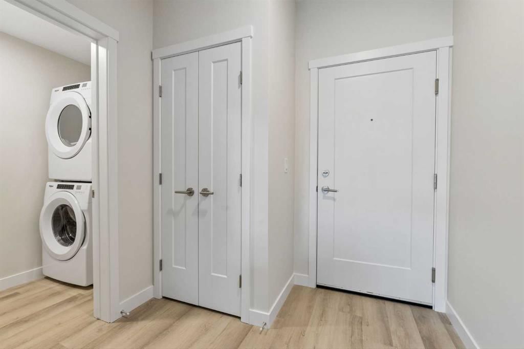 309, 655 Shawnee Square SW, Calgary — photo 5 of 18