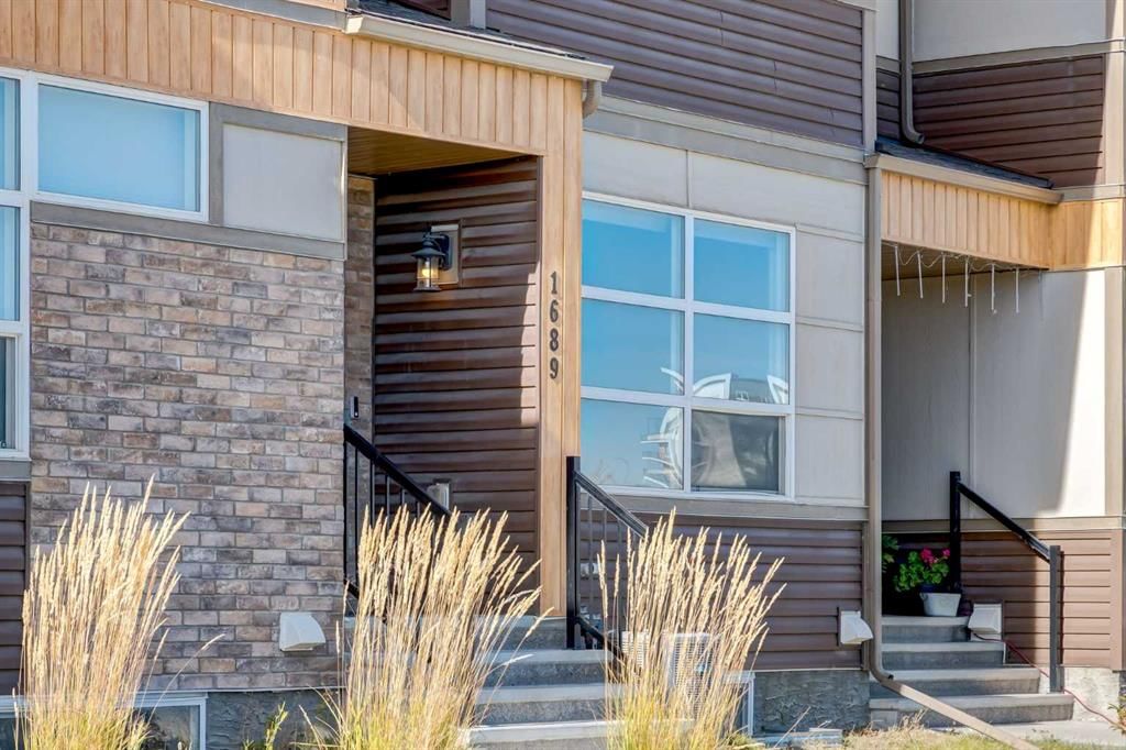 1689 Cornerstone Boulevard NE, Calgary — photo 2 of 37
