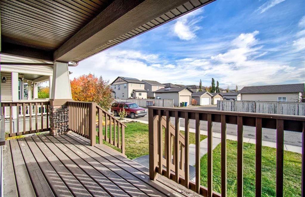 33 Morningside Manor SW, Airdrie — photo 3 of 28