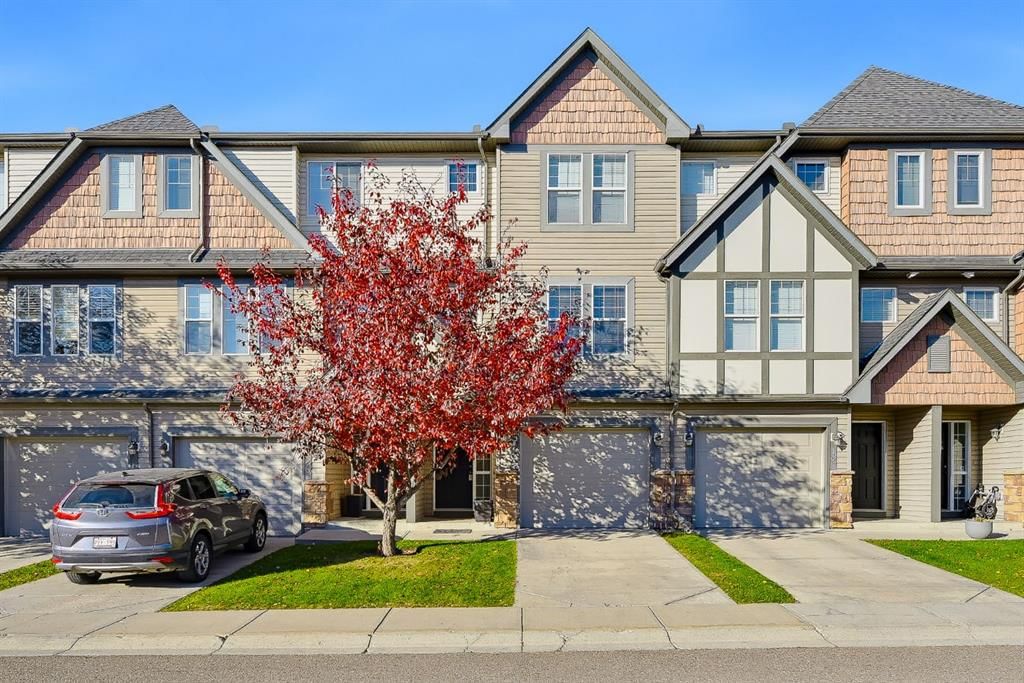 16 Eversyde Park SW, Calgary — main listing photo