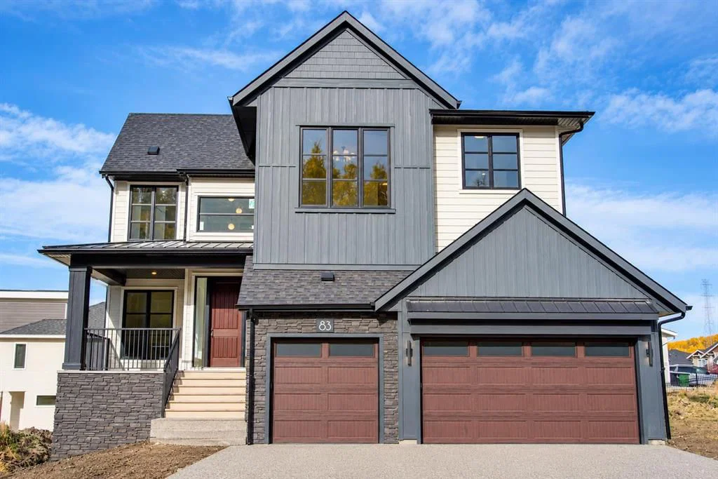 83 Crestridge Heights SW, Calgary — main listing photo