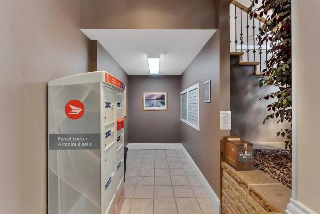 1109, 1010 Arbour Lake Road NW, Calgary — photo 5 of 36