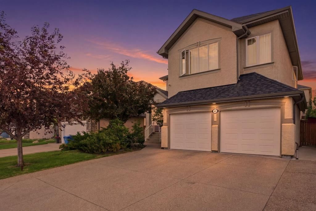 401 Marina Drive, Chestermere — main listing photo