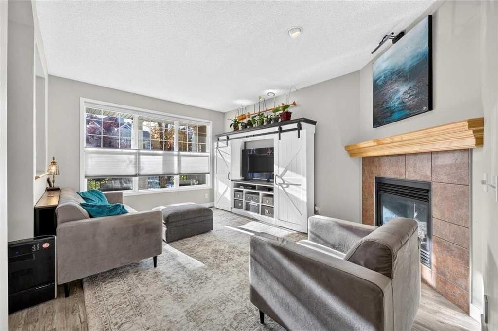 6 Prestwick Estate Gate SE, Calgary — photo 4 of 50