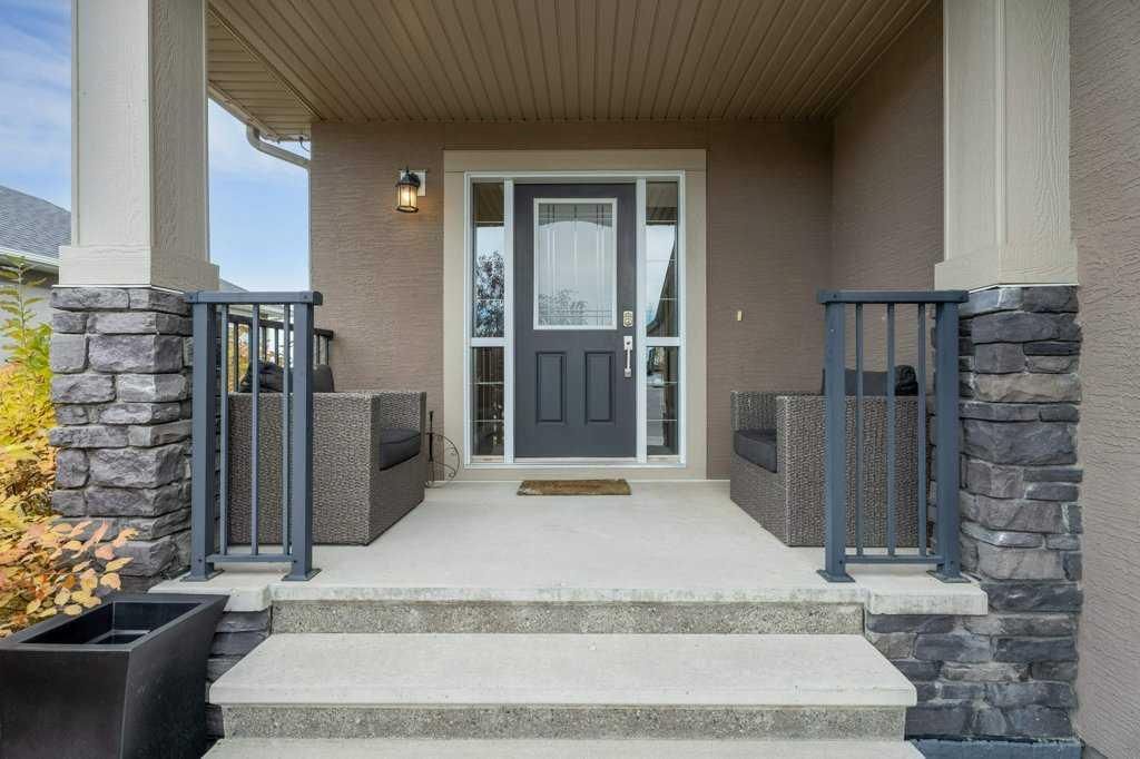 303 Lakeside Greens Drive, Chestermere — photo 4 of 50