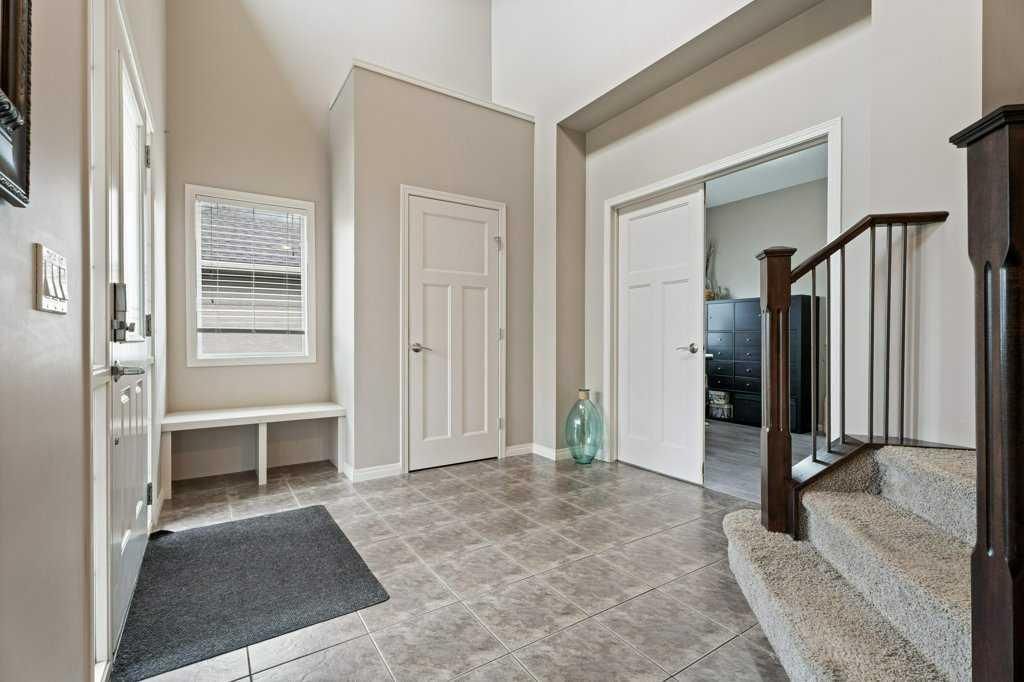 303 Lakeside Greens Drive, Chestermere — photo 5 of 50