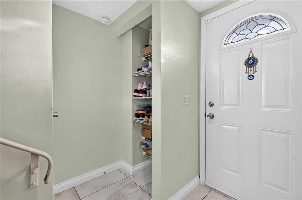 904, 919 38 Street NE, Calgary — photo 2 of 49