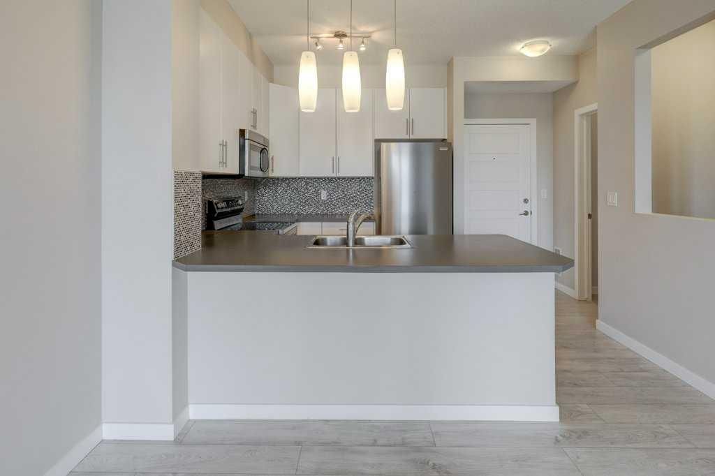 307, 207 Sunset Drive, Cochrane — photo 4 of 33