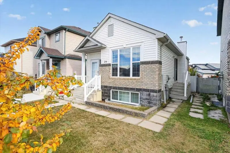 26 Saddlemead Way NE, Calgary — photo 2 of 46