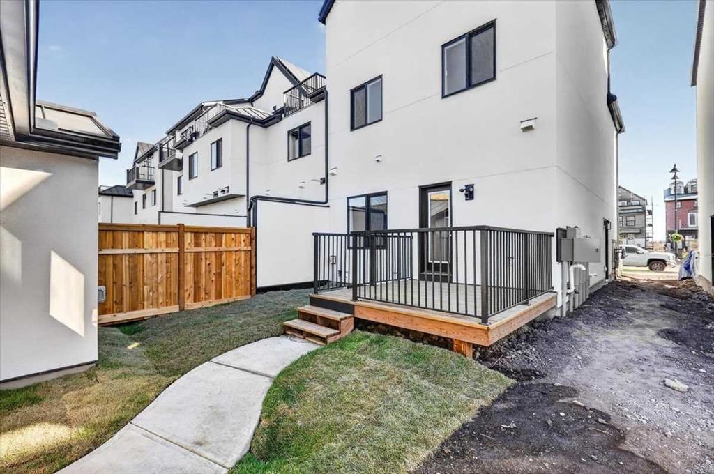 21321 Nostalgia Street SE, Calgary — photo 4 of 50
