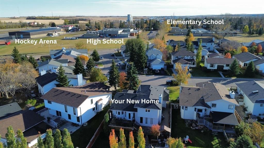 94 Athabasca Crescent, Crossfield — photo 3 of 37