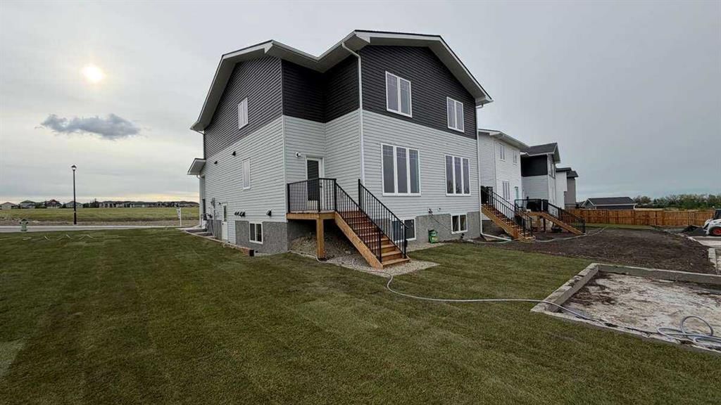 1903 Mccaskill Drive, Crossfield — main listing photo