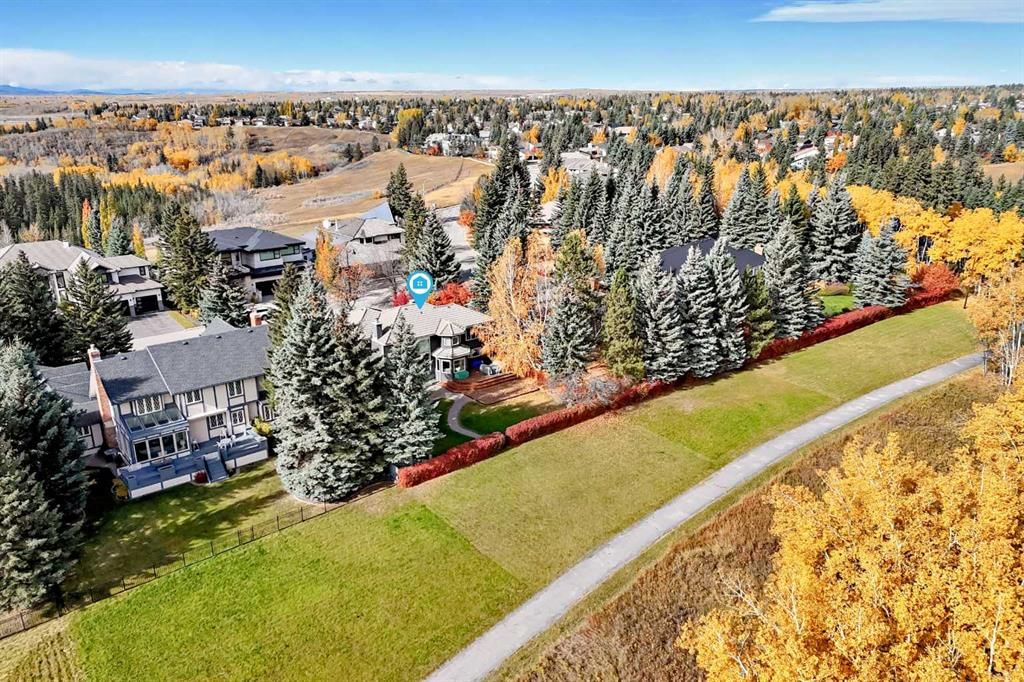 120 Woodacres Drive SW, Calgary — photo 3 of 50