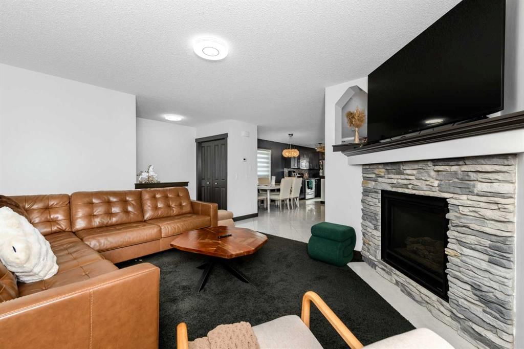 115 Skyview Springs Gardens NE, Calgary — photo 5 of 46