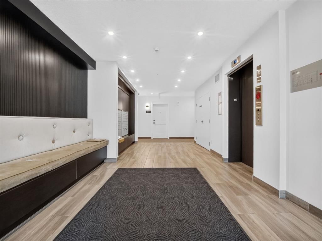 4206, 200 Seton Circle SE, Calgary — photo 4 of 25