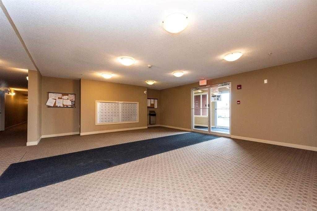 2212, 15 Saddlestone Way NE, Calgary — photo 4 of 23