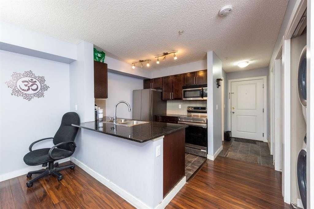 2212, 15 Saddlestone Way NE, Calgary — photo 5 of 23