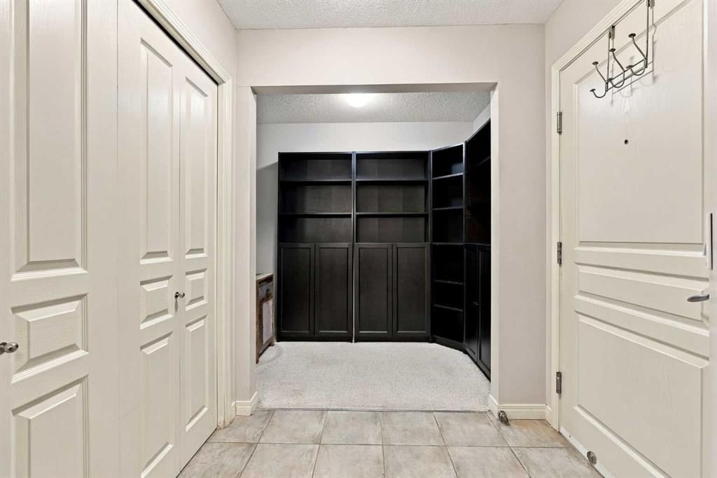 216, 5115 Richard Road SW, Calgary — photo 5 of 43