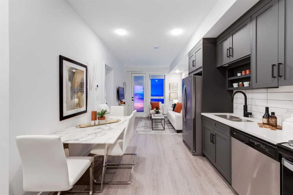 624, 3107 Warren Street NW, Calgary — main listing photo