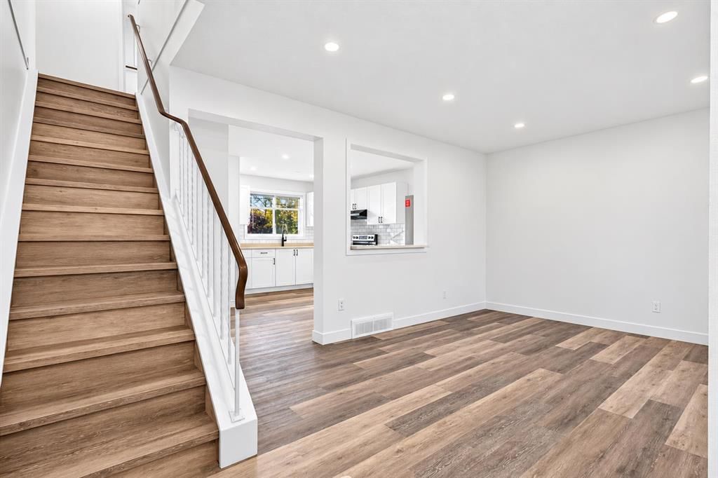 6125 Penedo Way SE, Calgary — photo 5 of 27