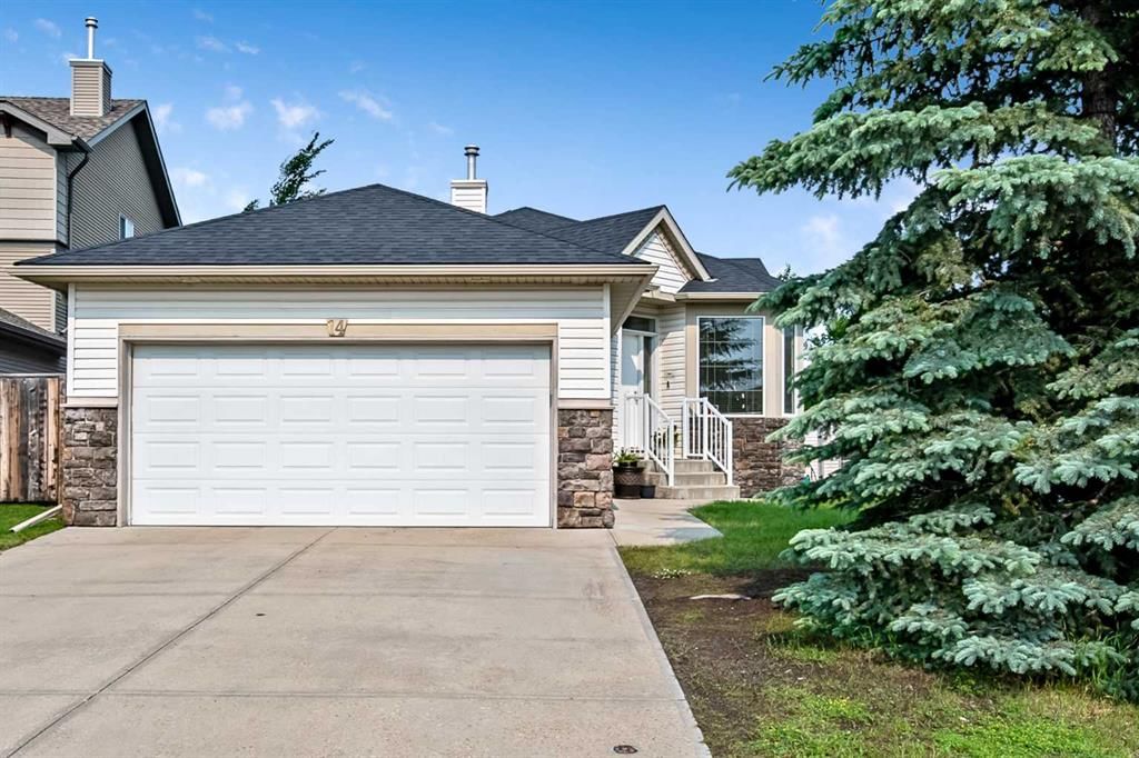 14 Cimarron Park Cove, Okotoks — photo 2 of 32