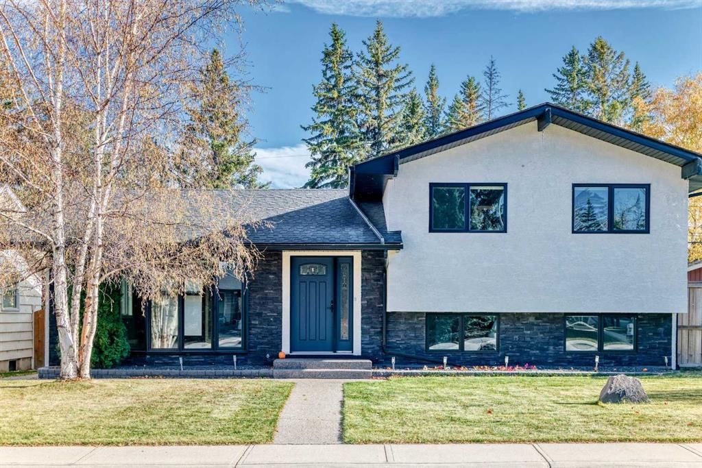 912 Lake Arrow Way SE, Calgary — photo 2 of 47