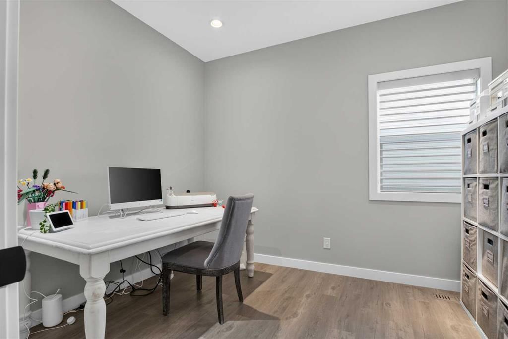 160 Rainbow Falls Passage, Chestermere — photo 4 of 50