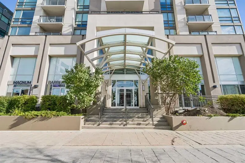 701, 1110 11 Street SW, Calgary — main listing photo