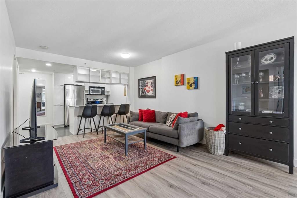 701, 1110 11 Street SW, Calgary — photo 3 of 23