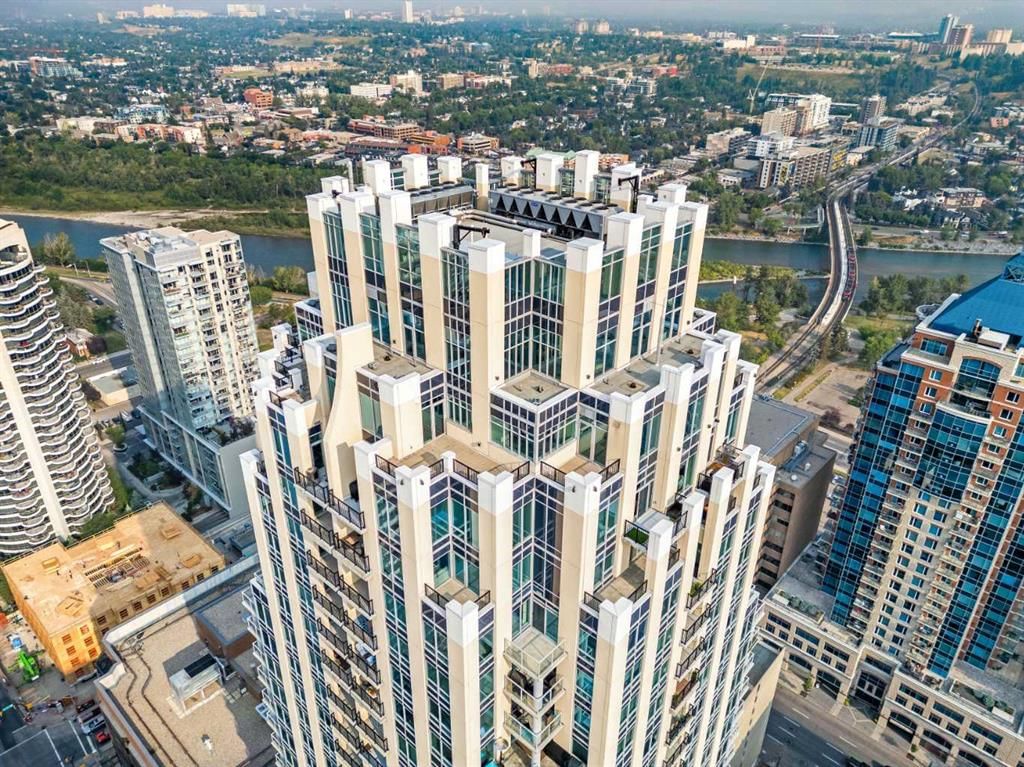 3202, 930 6 Avenue SW, Calgary — apartment for sale